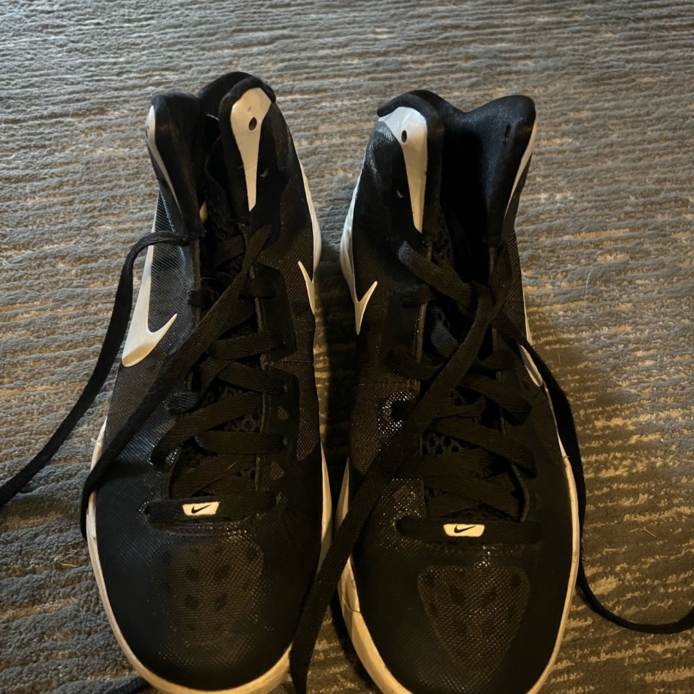 Nike Hyperdunks - image 1